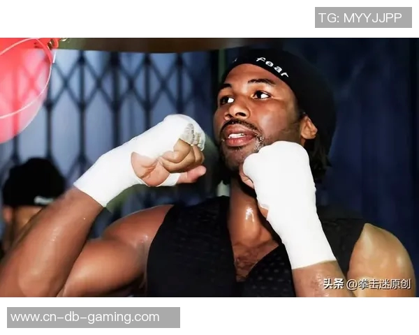 刘易斯与小克里琴科的巅峰对决：拳击历史上的经典之战解析